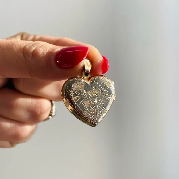 Vintage Heart Shaped 925 Silver Pendant - Picture 1 of 5